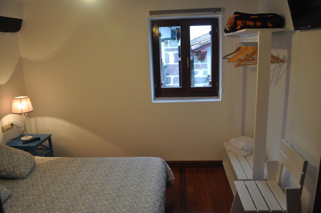 Hostal Auzoa Bera  Habitación foto